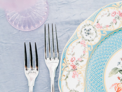 Rent dinnerware
