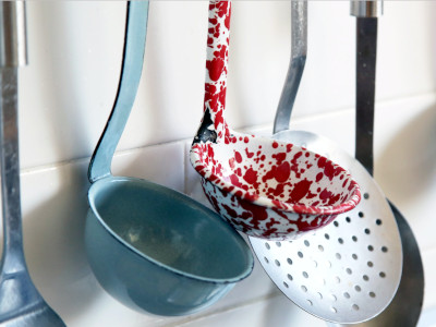 Rent serving utensils